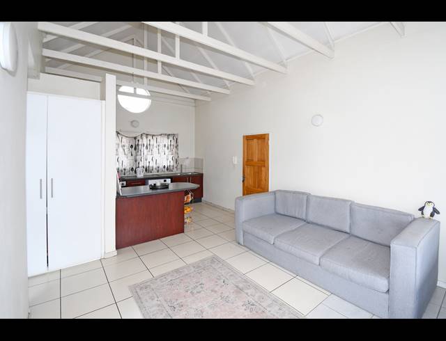 1 BEDROOM APARTMENT FOR SALE IN FERNDALE